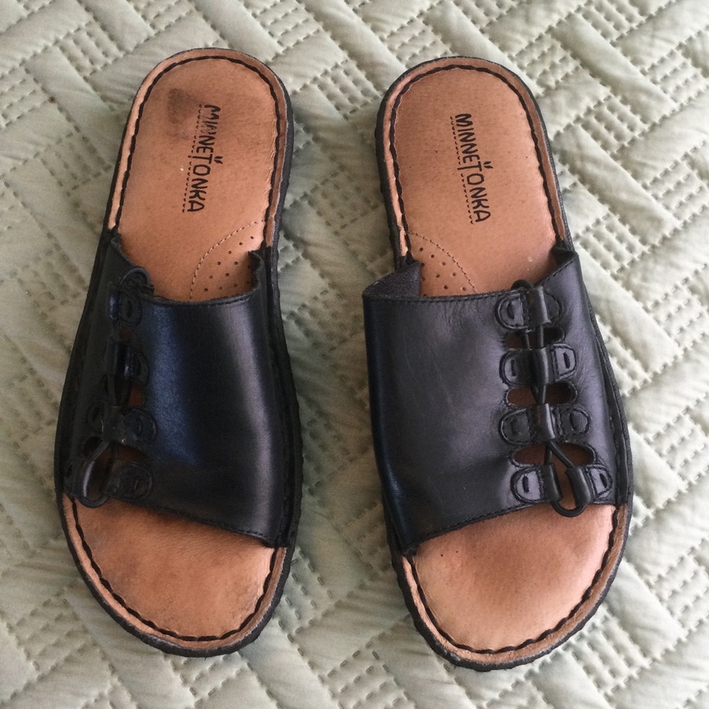 Minnetonka Leather Shoes